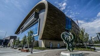 Visit Milwaukee The Bucks