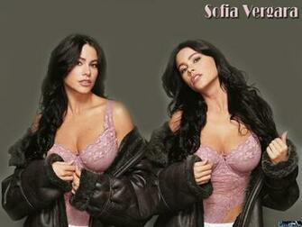 Sof A Vergara Wallpaper