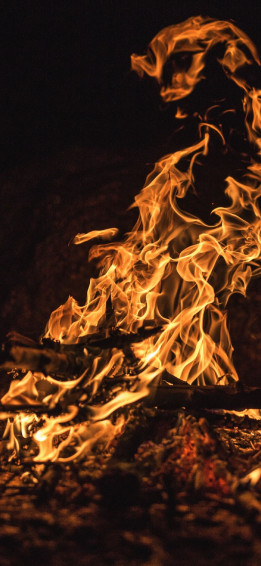 iPhone Fire Wallpaper On