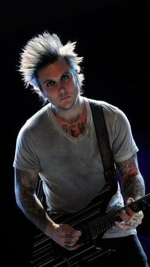 Synyster Gates Wallpaper