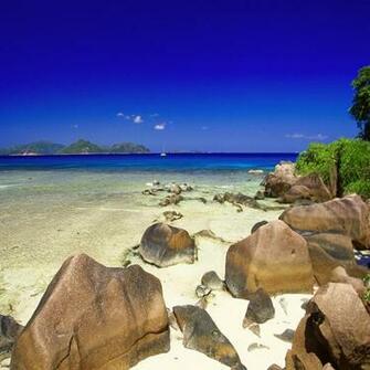 HD Beach Wallpaper