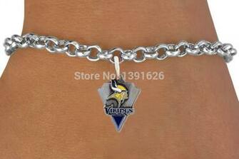 Vikings V Logo Team Enamel