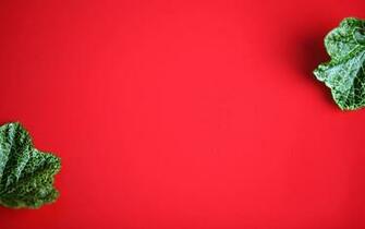 Green And Red Wallpaper