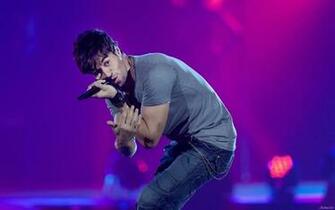 Enrique Iglesias HD Wallpaper Background Image