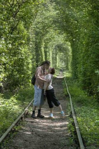 Tunnel Of Love Ukraine Image Thecelebritypix