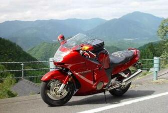 Honda Cbr1100xx Super Blackbird 4th Fastest Bike In The World