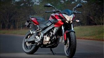 Pulsar Motorcycles 200ns HD Wallpaper