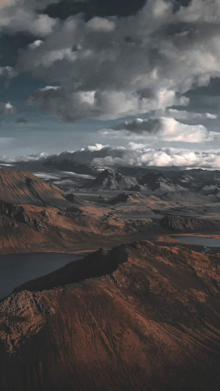 iPhone Wallpaper Dark