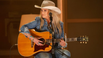 Miranda Lambert Breaks Reba Mcentire S Acm Nomination Record