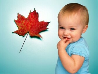Wallpaper Innocent Baby