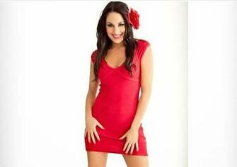 Brie Bella HD Wallpaper