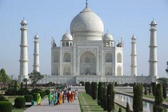 Beautiful Taj Mahal HD Wallpaper