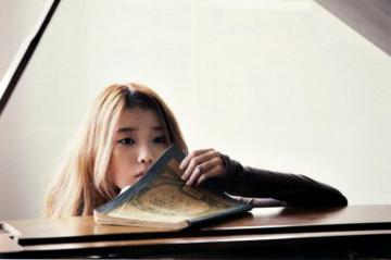 Iu Modern Times Photo