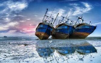 Shipwreck Wallpaper