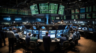 A Trading Floor With Brokers Engaged Wallpaper