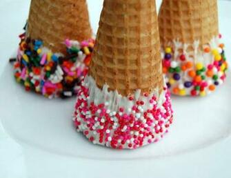 Ice Cream Cones Wallpaper Sprinkled