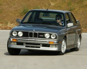 Bmw M3 E30 Wallpaper