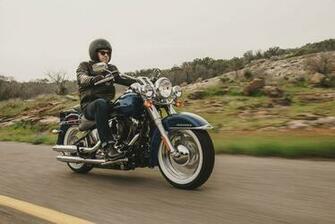 Harley Davidson Softail Deluxe Motorbike Bike Motorcycle