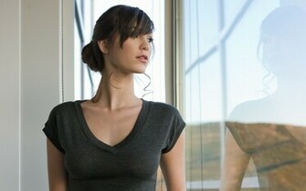 Holly Michaels Brunette Girl Gray Non Nude