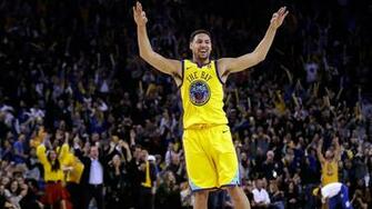 Klay Thompson Celebration Wallpaper