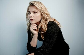 Chloe Grace Moretz Wallpaper