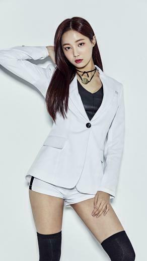 iPhone Wallpaper Momoland Yeonwoo Leedabin