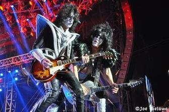 Kiss Heavy Metal Rock Bands Concert Guitar S Wallpaper Background