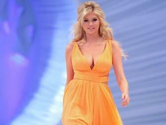 Kate Upton Wallpaper