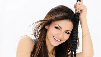 Victoria Justice Wallpaper