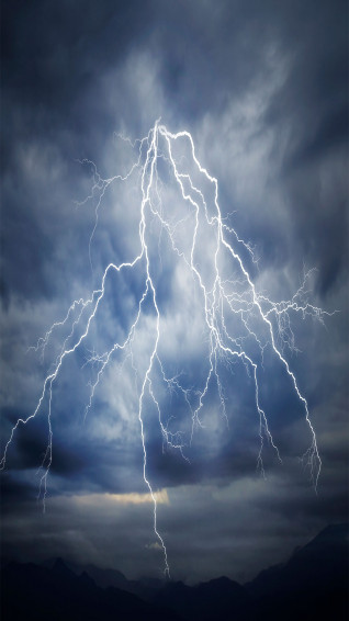 Lightning Wallpaper iPhone
