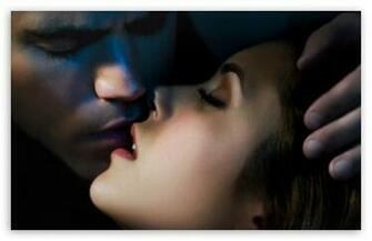 The Vampire Diaries Kiss HD Wallpaper For Standard Fullscreen