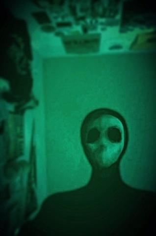 Edited The Sleep Paralysis Pic And Made An R Creepy Wallpaper