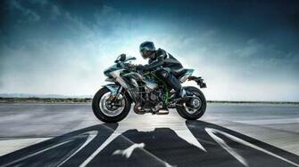 Kawasaki Ninja H2r Passando Dos 350km H