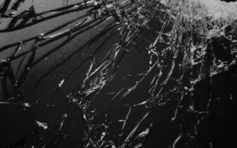 Broken Glass Wallpaper
