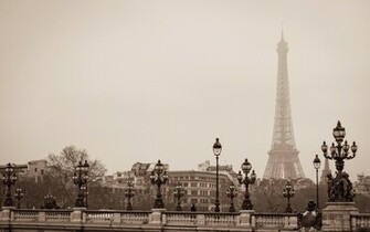Eiffel Tower Paris France Wallpaper