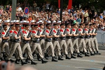 Soldiers Military Famas French Foreign Legion Wallpaper