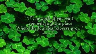 Four Leaf Clover Wallpaper