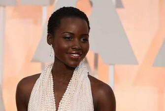 Los Angeles Abito Rubato A Lupita Nyong O Globonews It