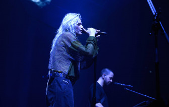 Emily Armstrong Talks Fitting Into Linkin Park And Chester Bennington S Wallpaper