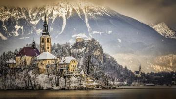 Image Alps Slovenia Lake Bled Castle Crag Winter