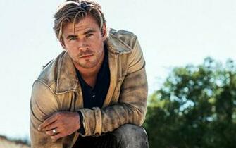 Chris Hemsworth Wallpaper