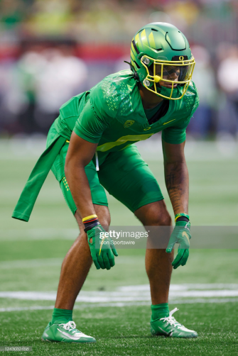 Oregon Ducks Defensive Back Christian Gonzalez Lines Up On Defense Wallpaper