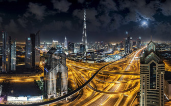 Burj Khalifa Skyscraper In City Dubai 4k Wallpaper