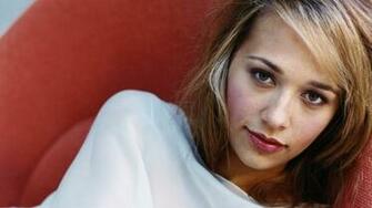 Beautiful HD Rashida Jones Wallpaper HDwallsource