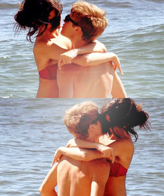 Justin Bieber And Selena Gomez Image