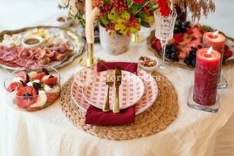 Luxury Table Settings For Fine Dining With Candles And Glassware