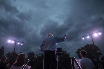 Sanders Many Bernie Backers Aren T Feeling It Politico