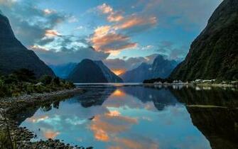 Milford Sound New Zealand Wallpaper HD Top