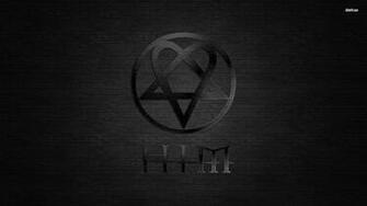 Heartagram Wallpaper
