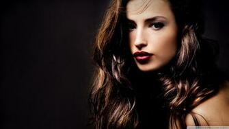 Portraits Wallpaper